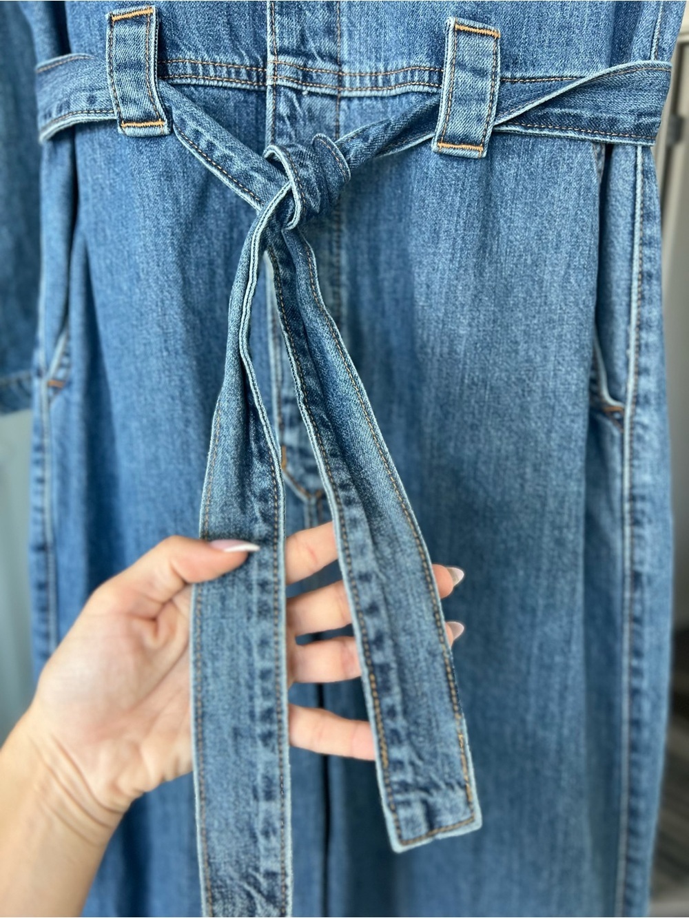 Levi's Long Sleeve Denim Jumpsuit W/ Waist Tie & Pockets Sz M - Picture 5 of 9